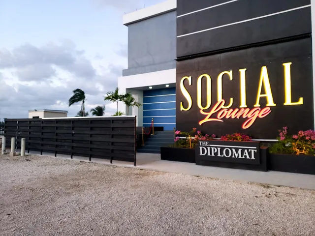Social Lounge