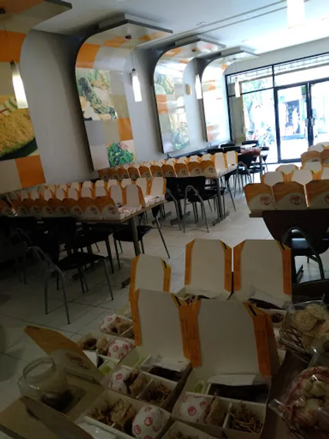 Ayam Presto Ny. Nita Sunter