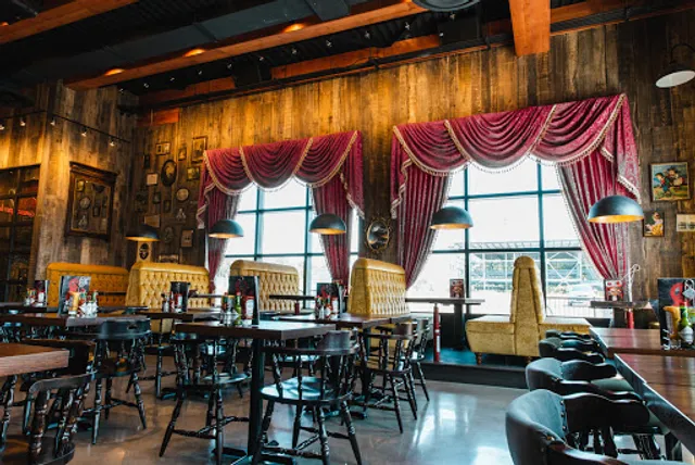 La Belle & La Boeuf - Burger Bar - Saint-Jean-sur-Richelieu