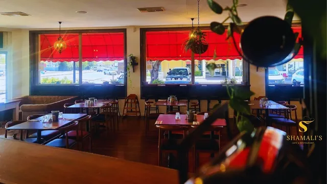 Shamali’s Cafe & Restaurant