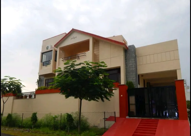 Gulmohar Guest House