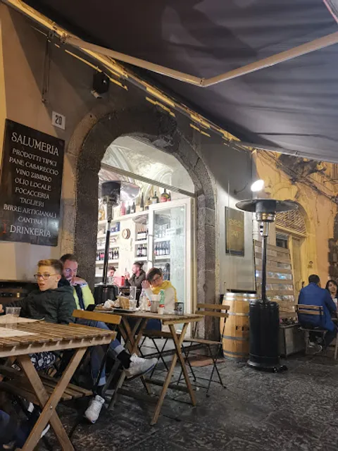 Ristorante Le caveau