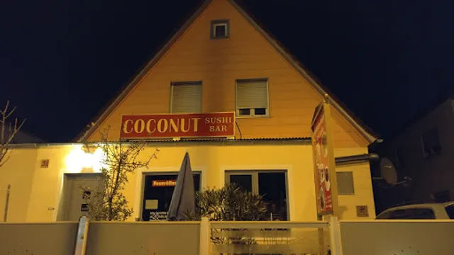 Coconut Sushi Bar - Van Bau Nguyen