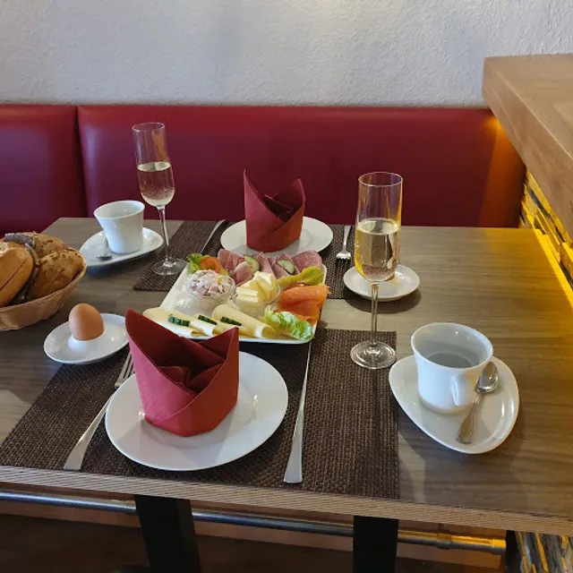 Neue 17 Bistro-Restaurant