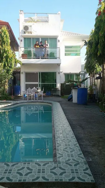 White House near Thunderbird Resort