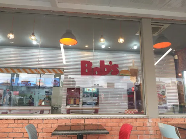 Bob's Burger - Drive Posto Farol