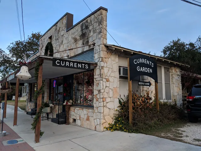 Currents Decor & Design