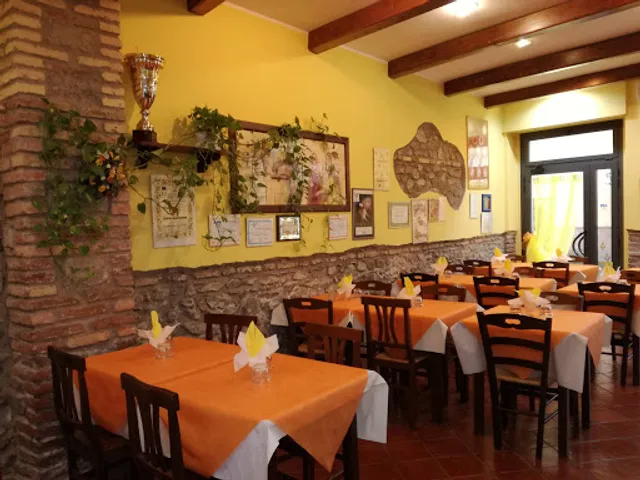 Pizzeria La Genzanese Di Giammatteo Antonino