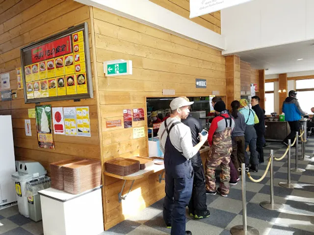 レストラン めいぷる