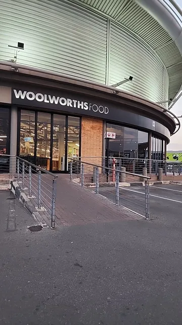 Woolworths Lifestyle Crossing