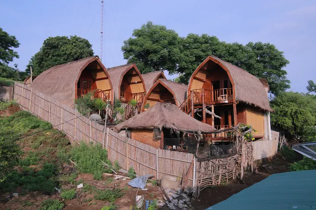 The Golden Ave Bungalow