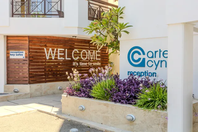 Artemis Cynthia Complex