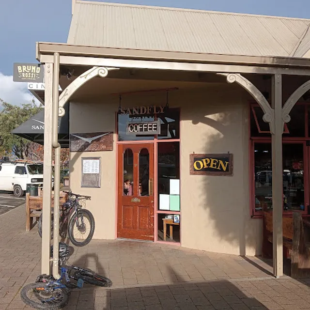 Sandfly Cafe Te Anau