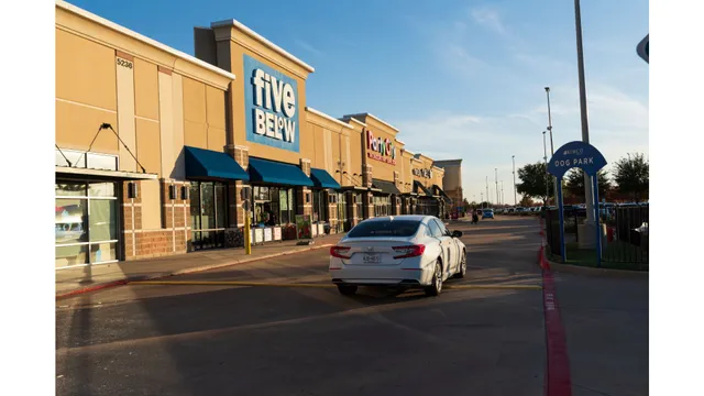 Lake Prairie Towne Crossing