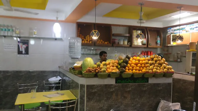 GREEN APPLE the juice shop