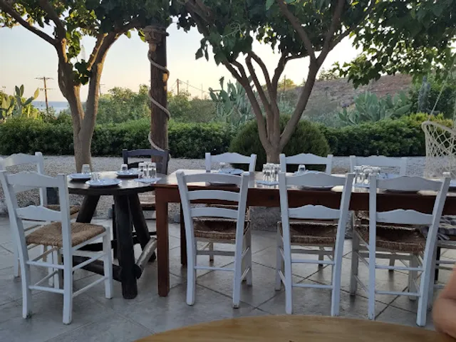 Taverna Mythos Diskos