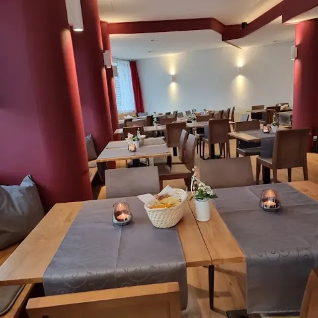 Restaurant & Cafe Schiller