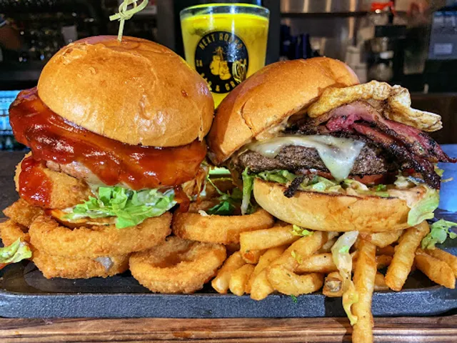 Next Round Bar & Grill