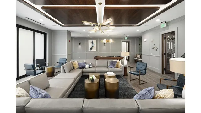 Alta Porter on Peachtree