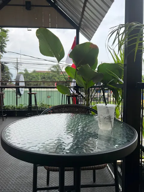 Kopi Siippp Toast Mondoroko