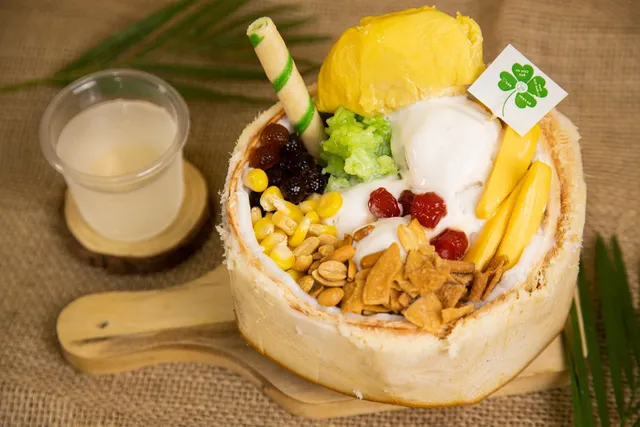 Kem Dừa Siam Thái Phiên Quận 11