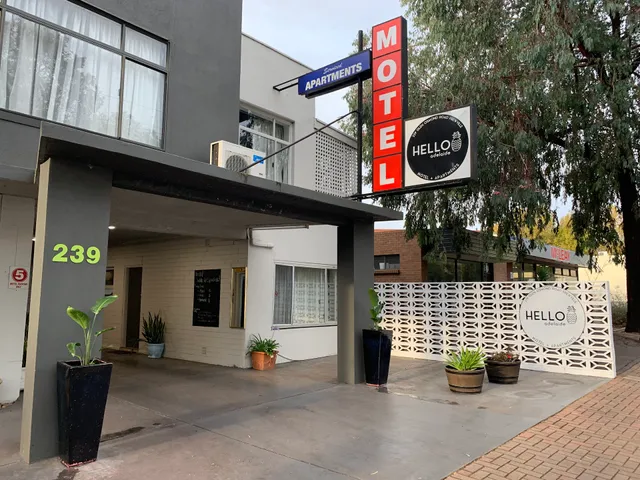 Hello Adelaide Motel + Apartments