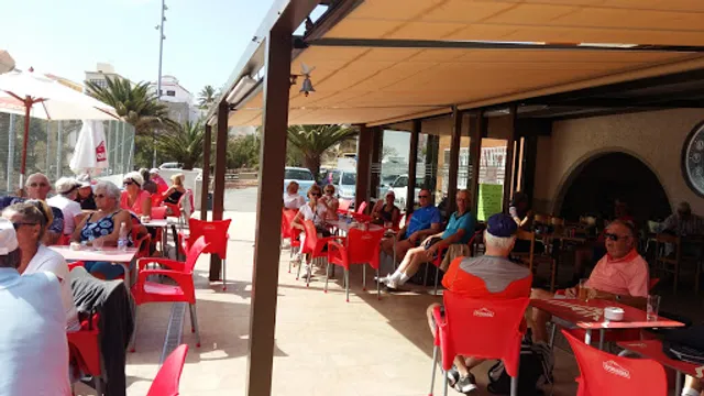 Happy Days Tennis Club