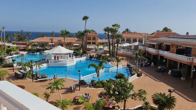 TRG -Tenerife Royal Gardens - Viviendas Vacacionales