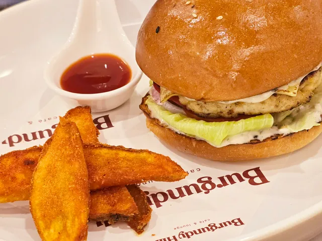 Burgundy Hills Café & Lounge