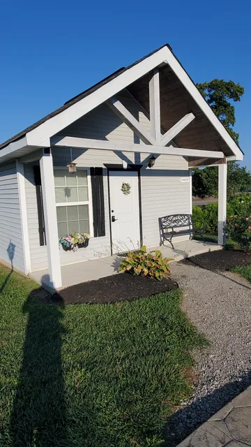 Galloping Goose Cottages