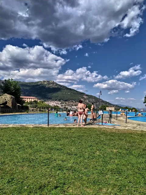 Apartamentos Turísticos Los Adobes