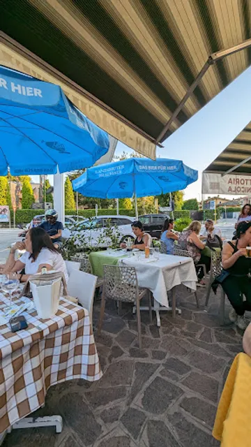 Trattoria Bar da Alba e Nicola civico 18