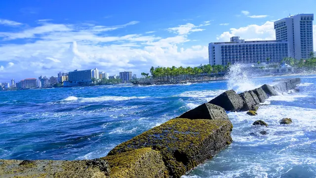 Escambrón Beach Club