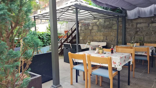 Jakova Premium Balkan Fast Food