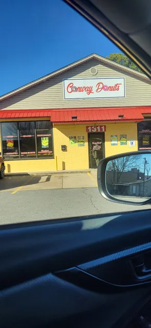 Sina's Donuts & Eatery