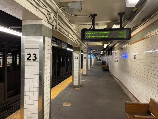 23 St-Baruch College