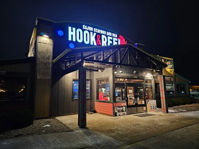 Hook & Reel Cajun Seafood & Bar