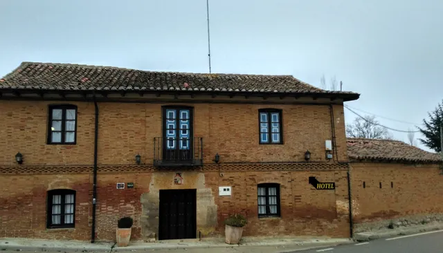 Hotel Amanecer en Campos