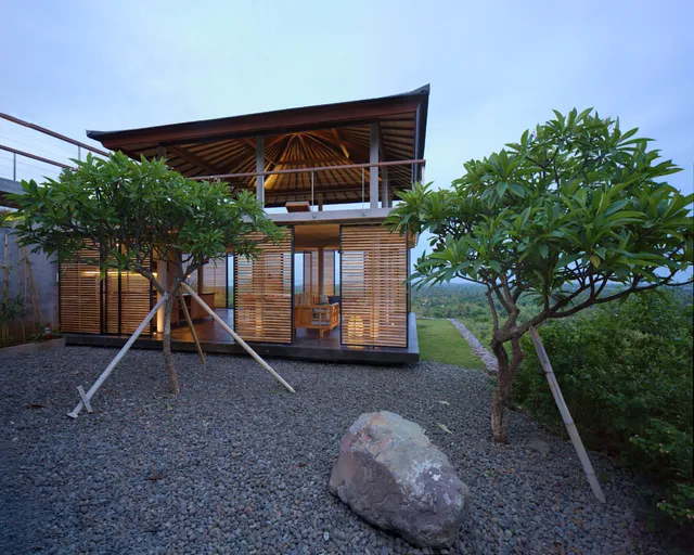 Villa Arun, Sumberkima Hill