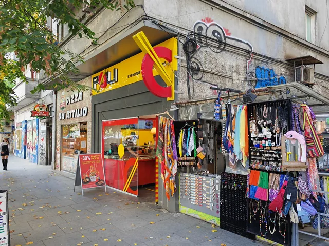 Poli Chinese Street Food