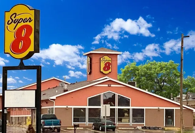 Super 8 by Wyndham Chadron NE