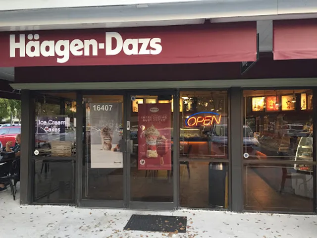Häagen-Dazs Ice Cream Shop