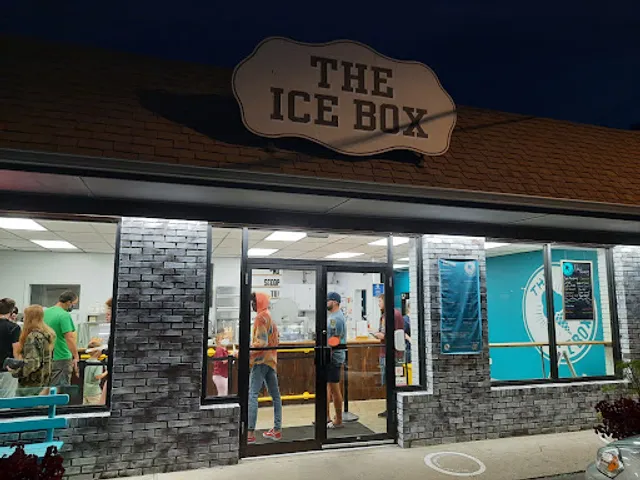 The Ice Box & Sütő