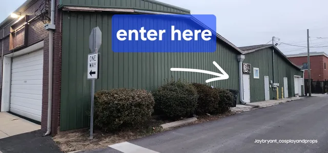 Jay Bryant: cosplay and props