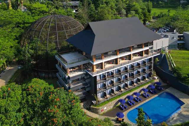 Hotel Santika Premiere Hills Resort Cibadak – Sukabumi
