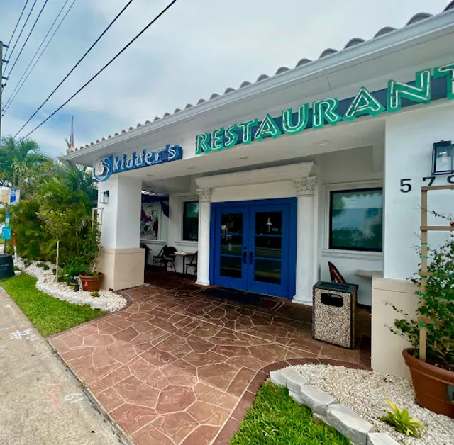 Sunset Kitchen and Drinks