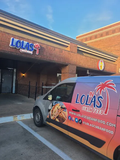 Lolas Cuban Food - Restaurant & Bar
