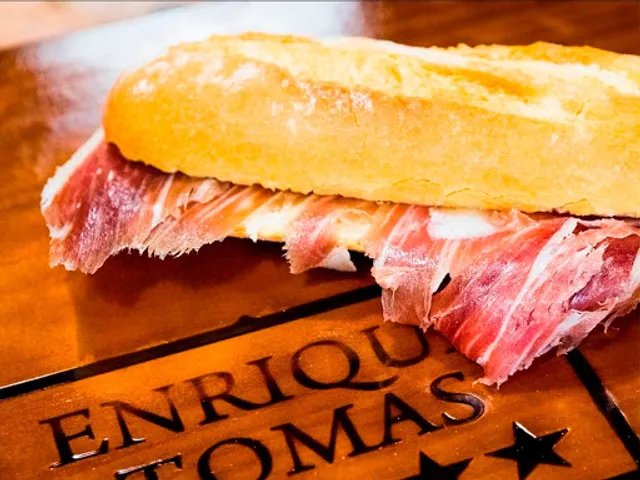 Enrique Tomás CERRADO PERMANENTEMENTE