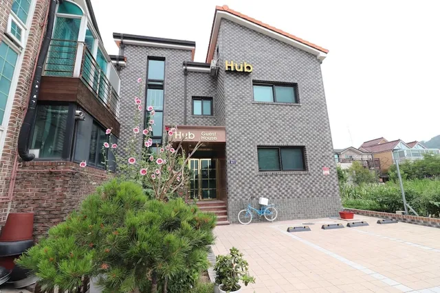 Hub Guest House