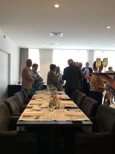 Barneys by Carpe Diem